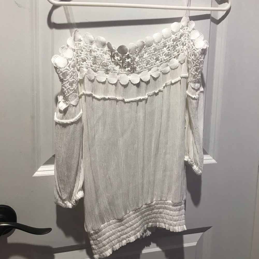 Off the Shoulder blouse